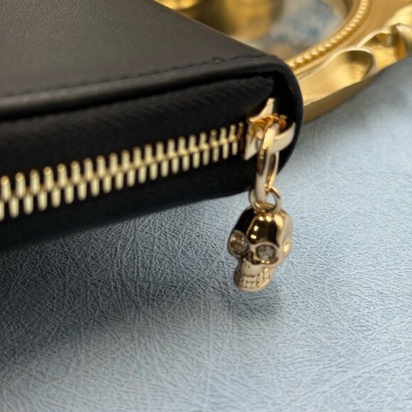 🆕 ALEXANDER MCQUEEN 🧿 NWOT Skull Embossed Leather Zip Portfolio / Agenda, Gold - Picture 6 of 14